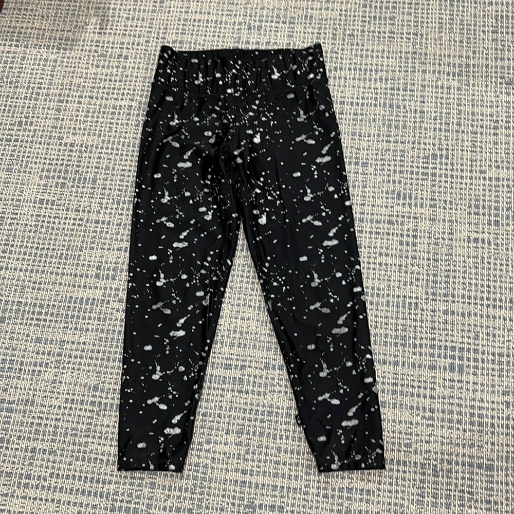 Terez capri athletic leggings size small